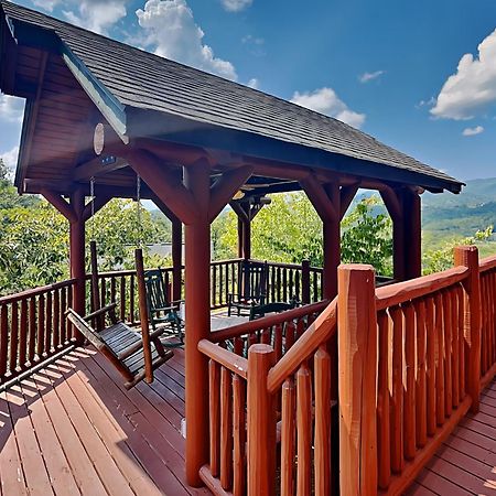 Serenity Peak Villa Pigeon Forge Bagian luar foto