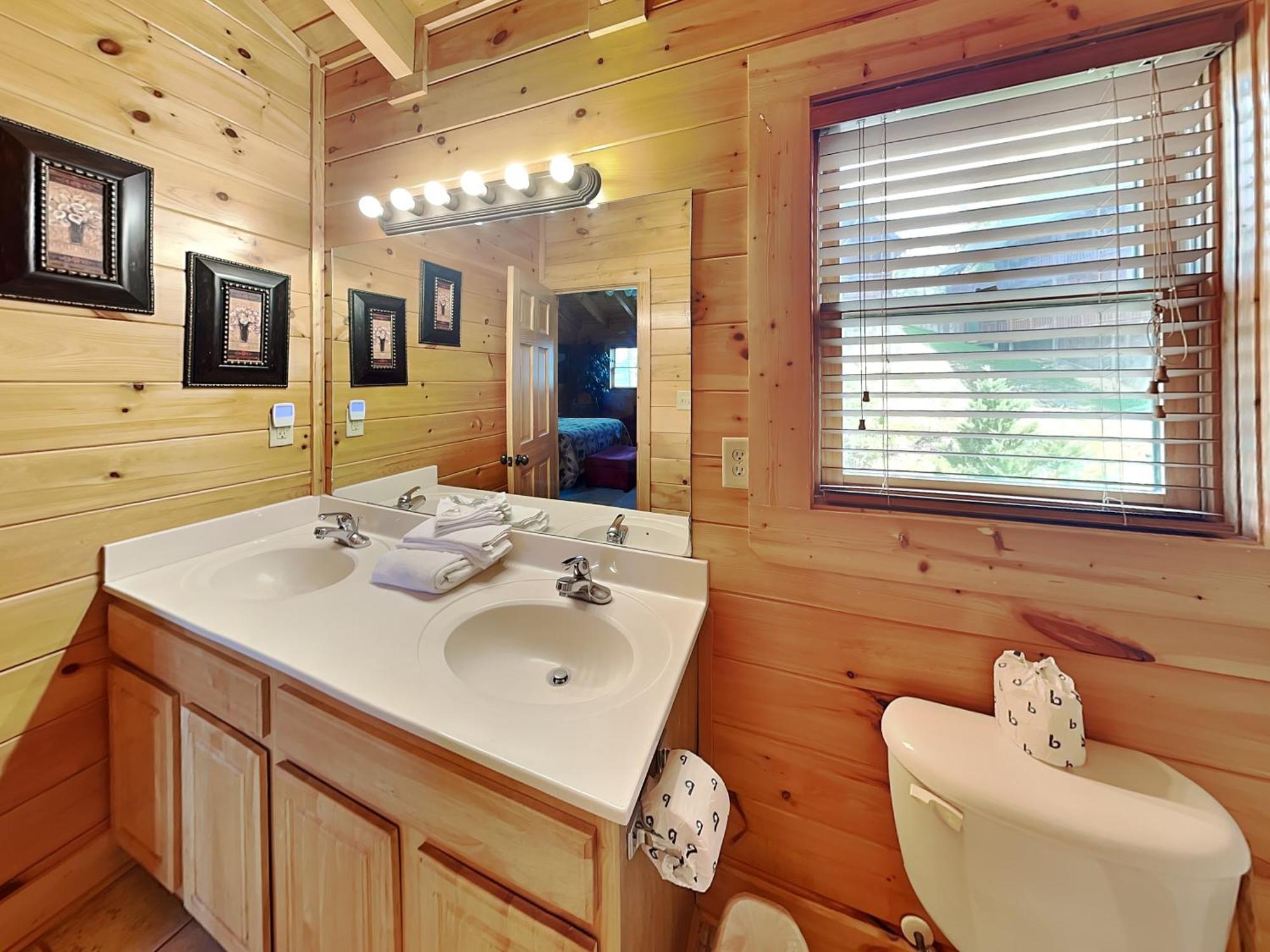 Serenity Peak Villa Pigeon Forge Bagian luar foto