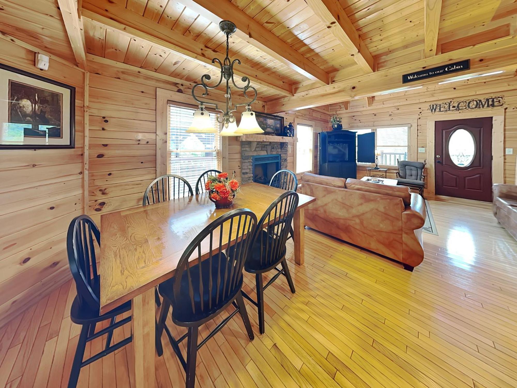 Serenity Peak Villa Pigeon Forge Bagian luar foto